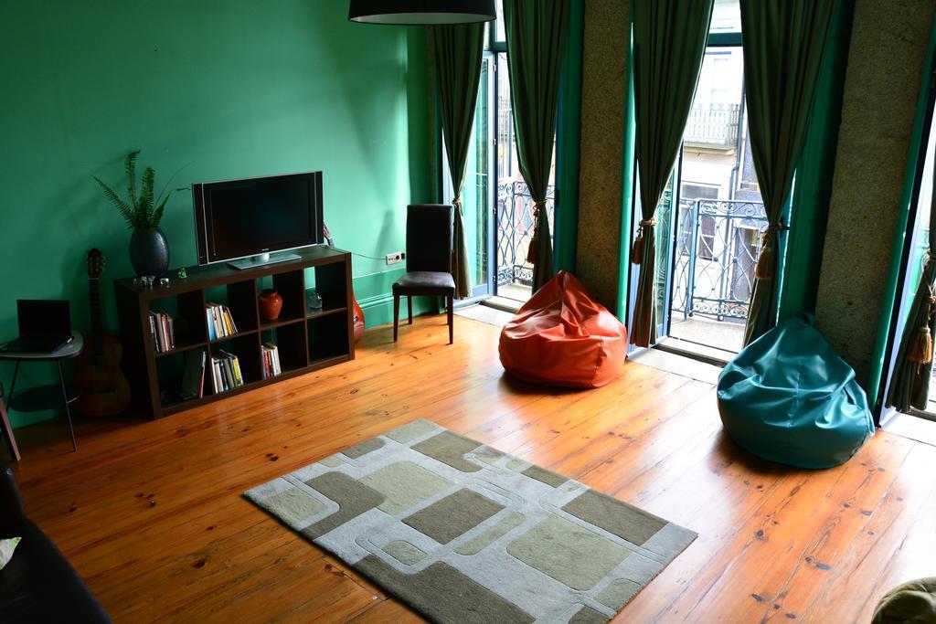 Alma Porto Hostel Esterno foto